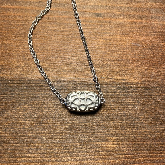 Kendra Scott Elaina Bracelet - Silver with Ivory Pearl Gem - Picture 4 of 6